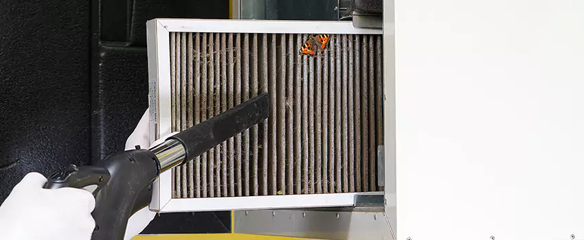 Clogged Air Duct Cleaning Process in Bridgeview, IL